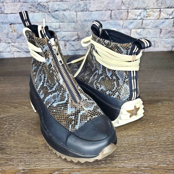 Converse Shoes - New Converse Run Star Hike Zip Hi